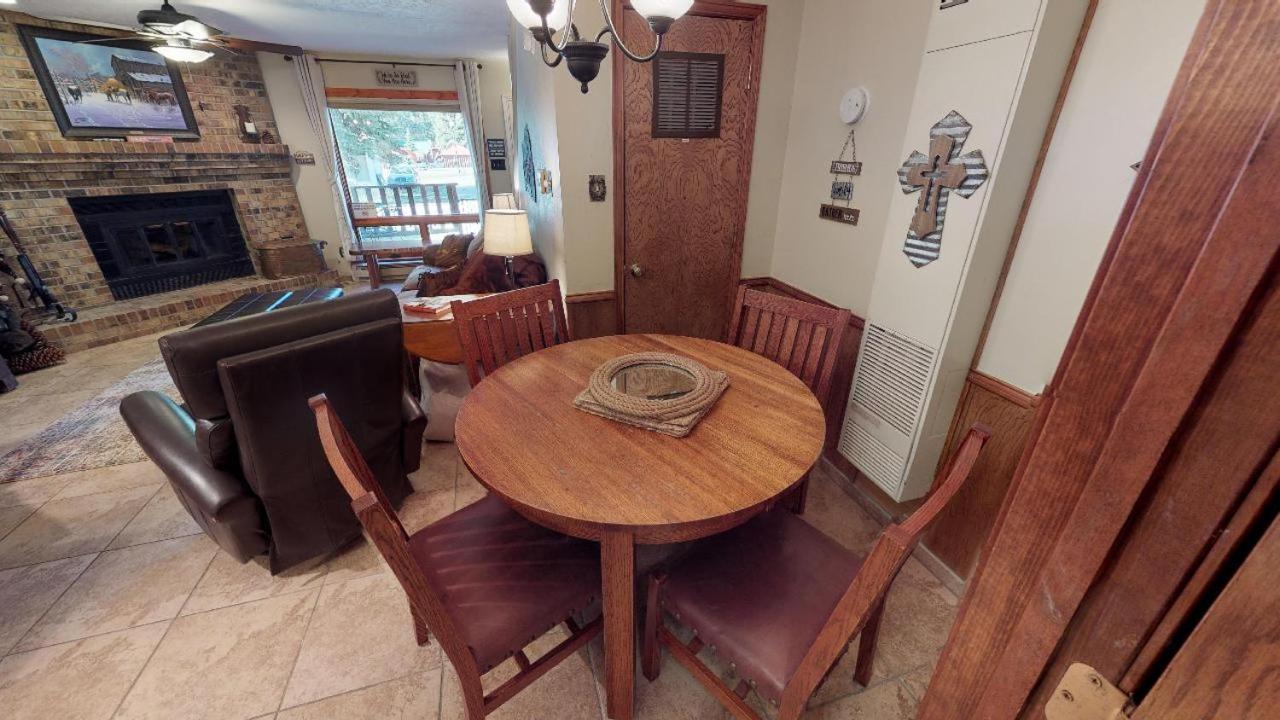 Grandview 9 Townhouse With Wifi Apartment Ред Ривър Екстериор снимка