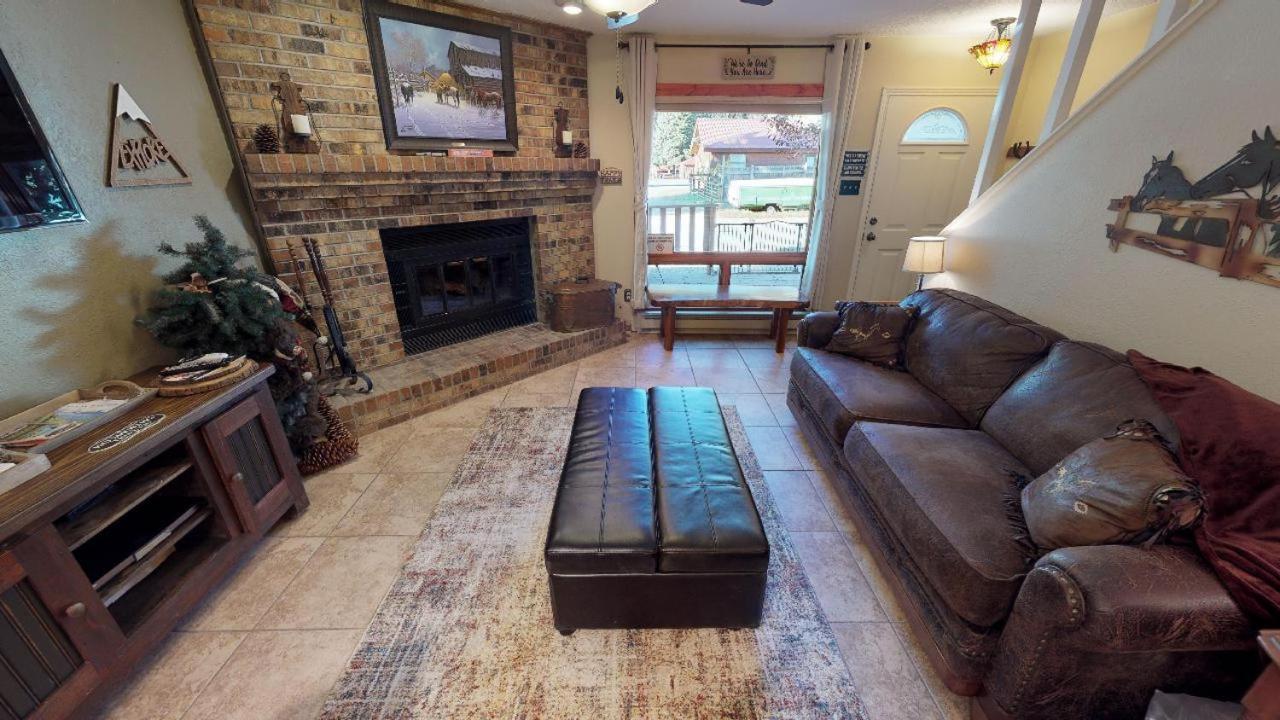 Grandview 9 Townhouse With Wifi Apartment Ред Ривър Екстериор снимка